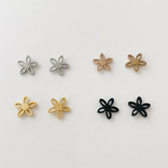 Flower Daisy Stud earrings, gold, rose gold, silver, black
